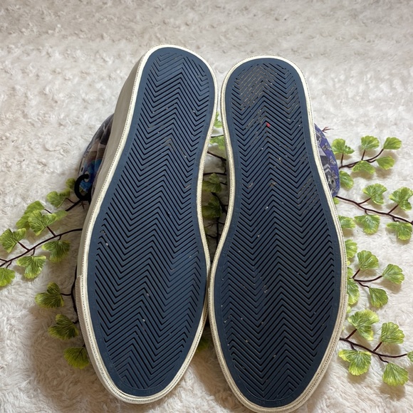 Unisex -Converse limited edition - Picture 5 of 6